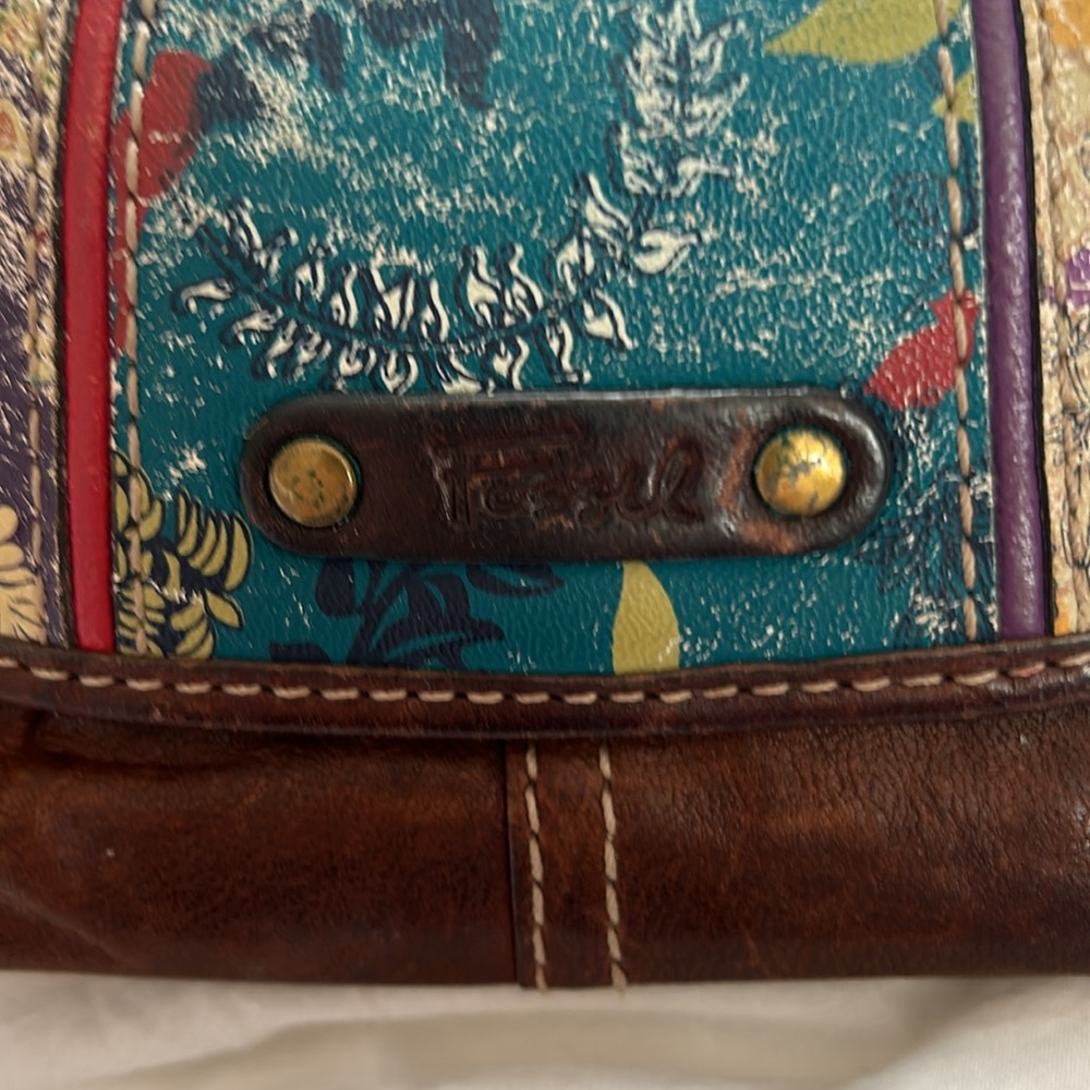 FOSSIL TALITA LEATHER WALLET - Picture 2 of 6